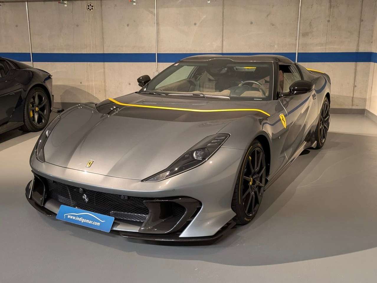 Ferrari 12 Cilindri Carbon 2025 - foto 1