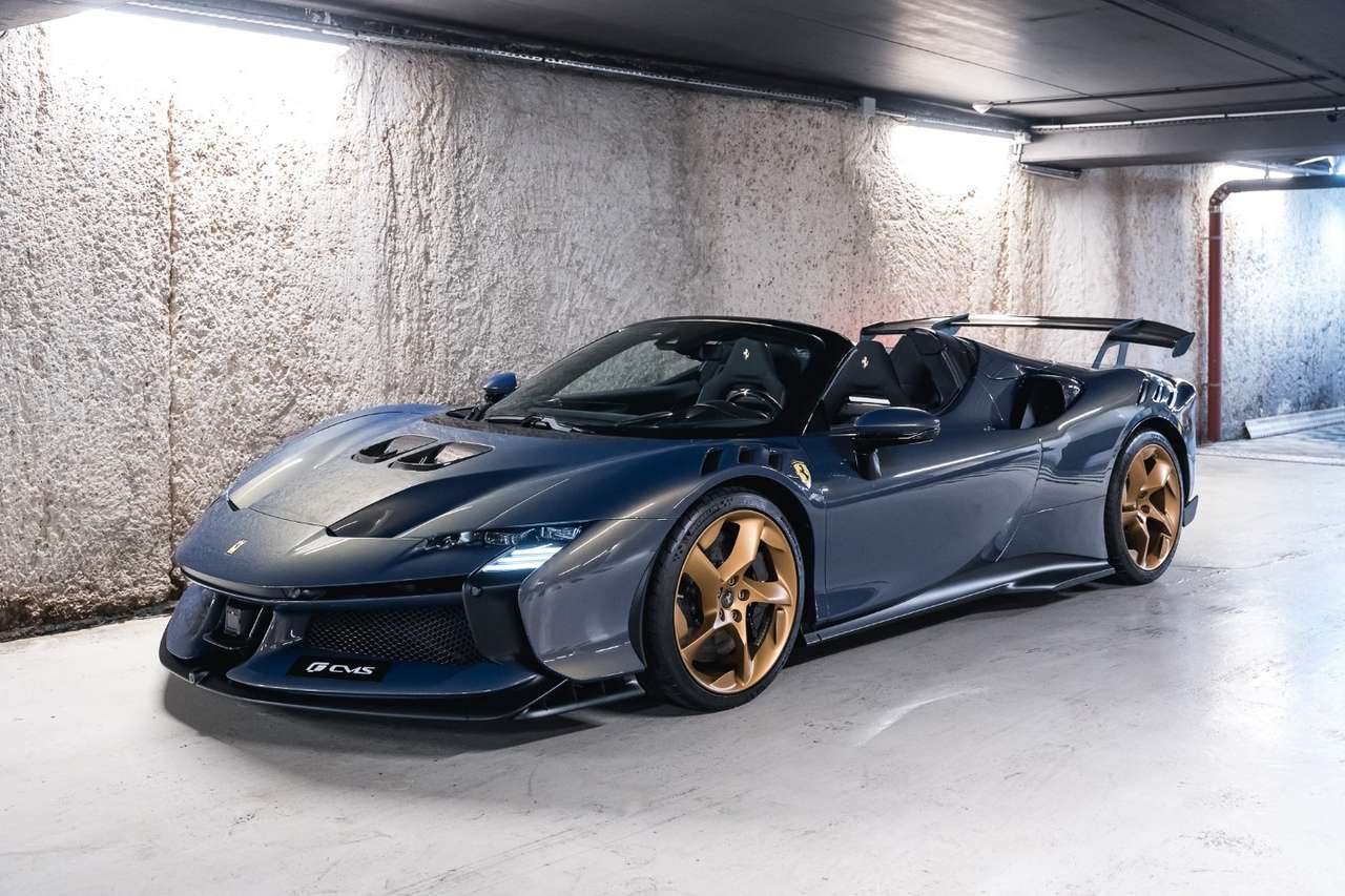 Ferrari SF90 Spider NOVITEC 2024 - foto 1